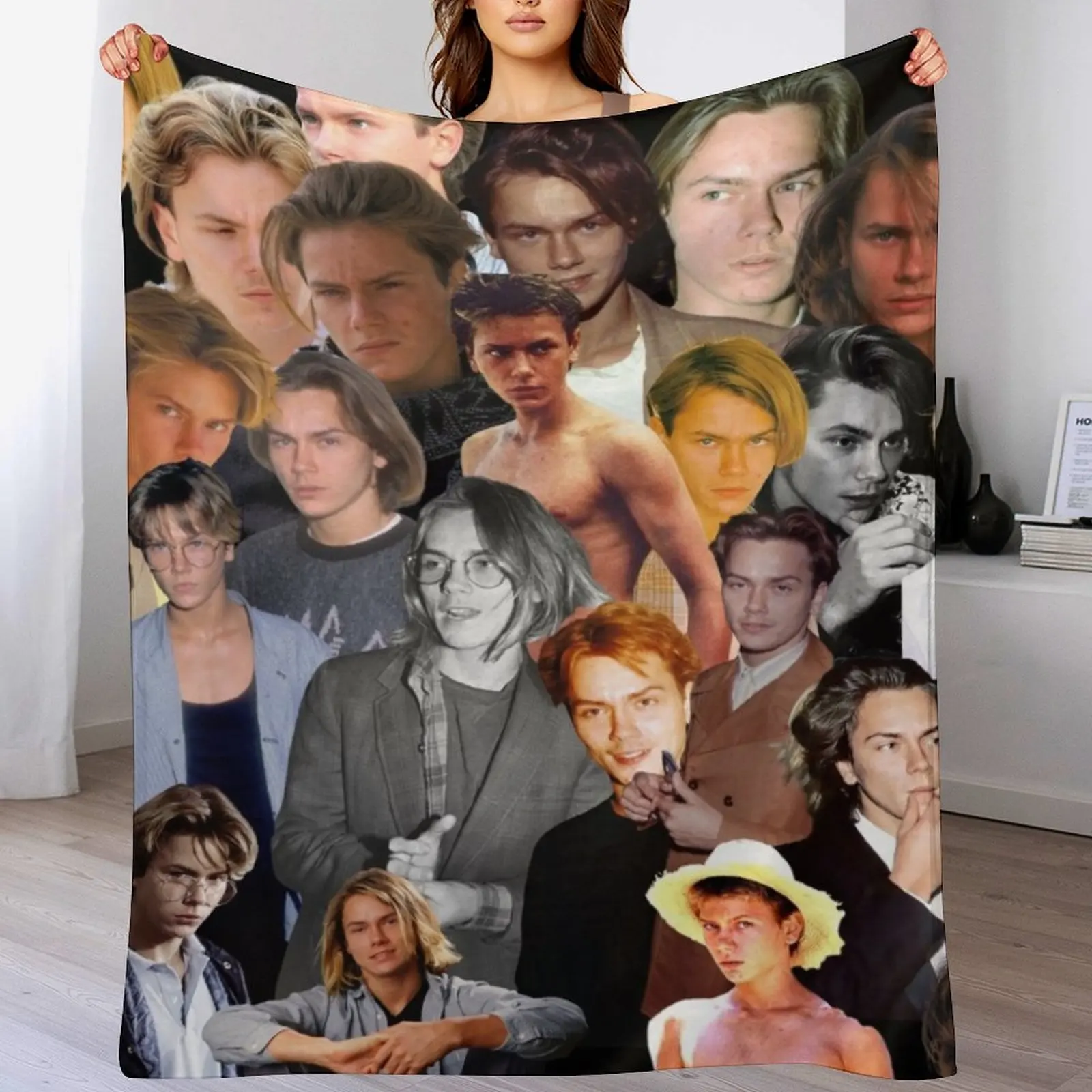 

river phoenix photo collage Throw Blanket Stylish Decor Blanket Gift for Friends Roommate
