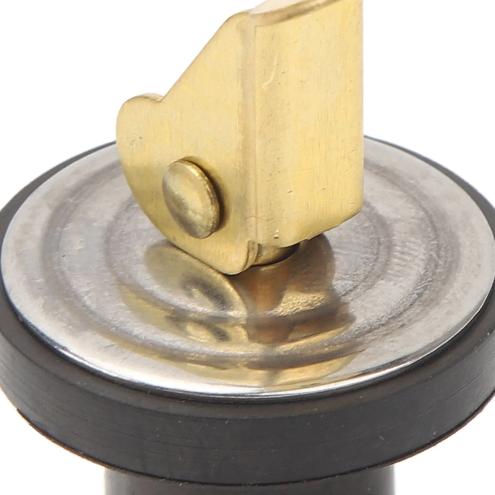 Brass Drain Plug Brass Drain Plug Rugged Rustproof Strong Sealing Compression Drain Plug for Boat Marine Sinks Beams Baitwells