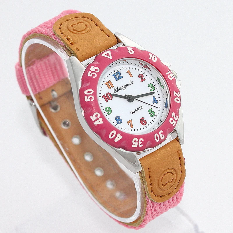 Hermoso reloj de cuarzo para niños y niñas, correa de tela para niños, reloj de pulsera de hora para estudiantes, esfera colorida con números, regalos de cumpleaños