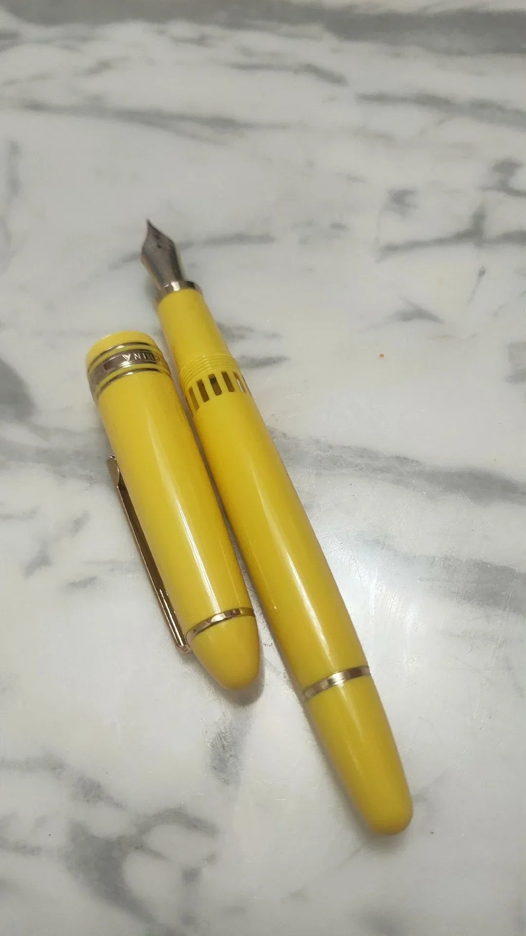 أصفر محدود! الجناح سونغ 629 موجز قلم حبر EF/F 0.5 مللي متر بنك الاستثمار القومي المكبس الراتنج الذهب كليب القلم القرطاسية هدايا الأعمال الكتابة