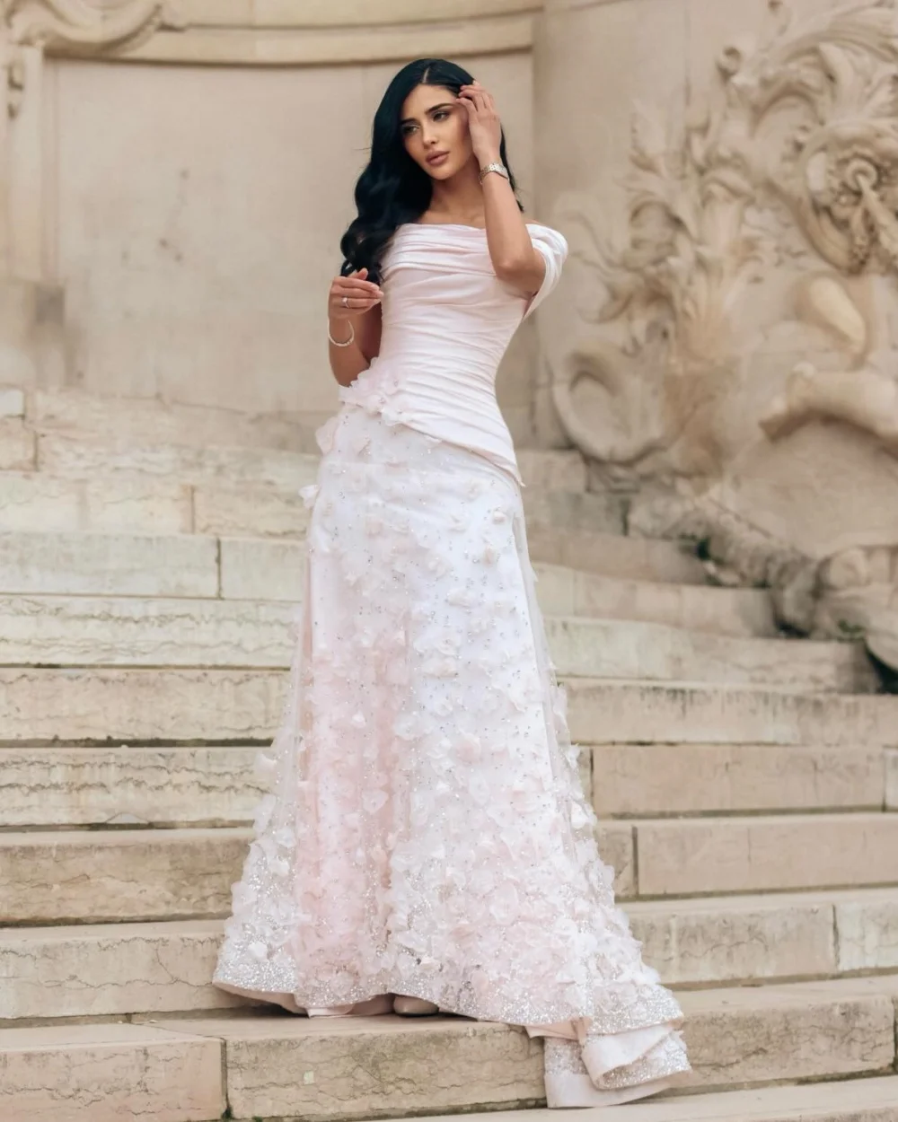 

Customized Exquisite Women Jersey Handmade Flower Beading Sequined A-line Evening Dress Elegant Strapless Sleeveless Party Gowns