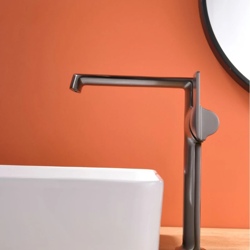 

All copper heightened washbasin, basin on the table, gun gray faucet, washbasin faucet, guard room