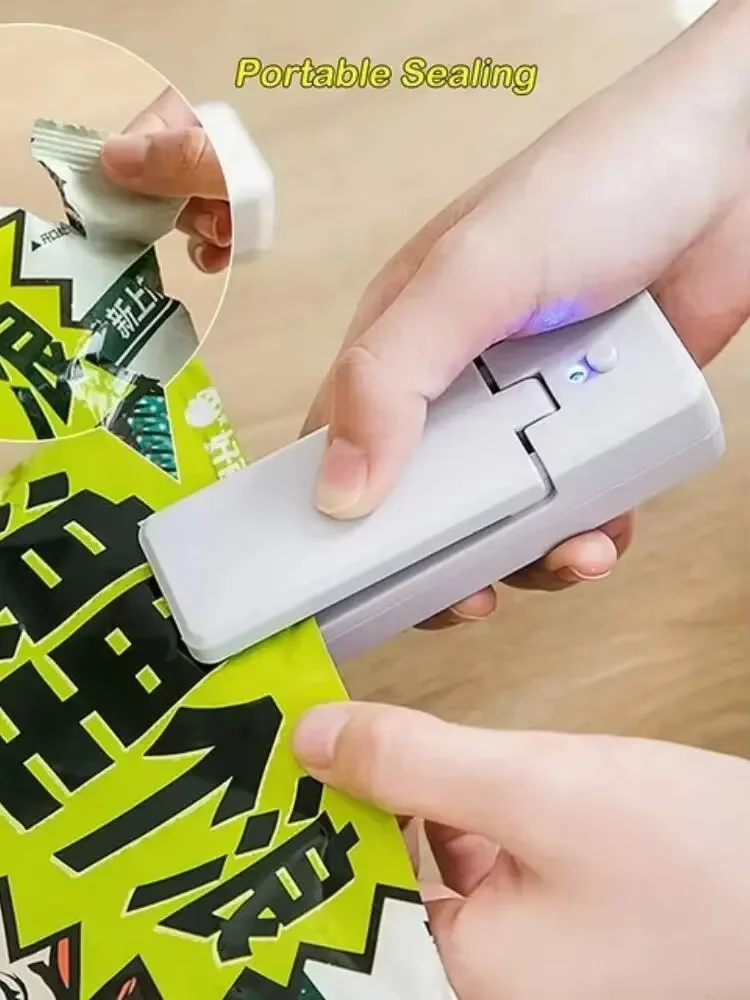 Мини-запайщик пакетов 2 в 1, перезаряжаемый портативный вакуумный термосварщик пакетов, подходящий для упаковки пищевых продуктов и термосвариваемый пластиковый пакет