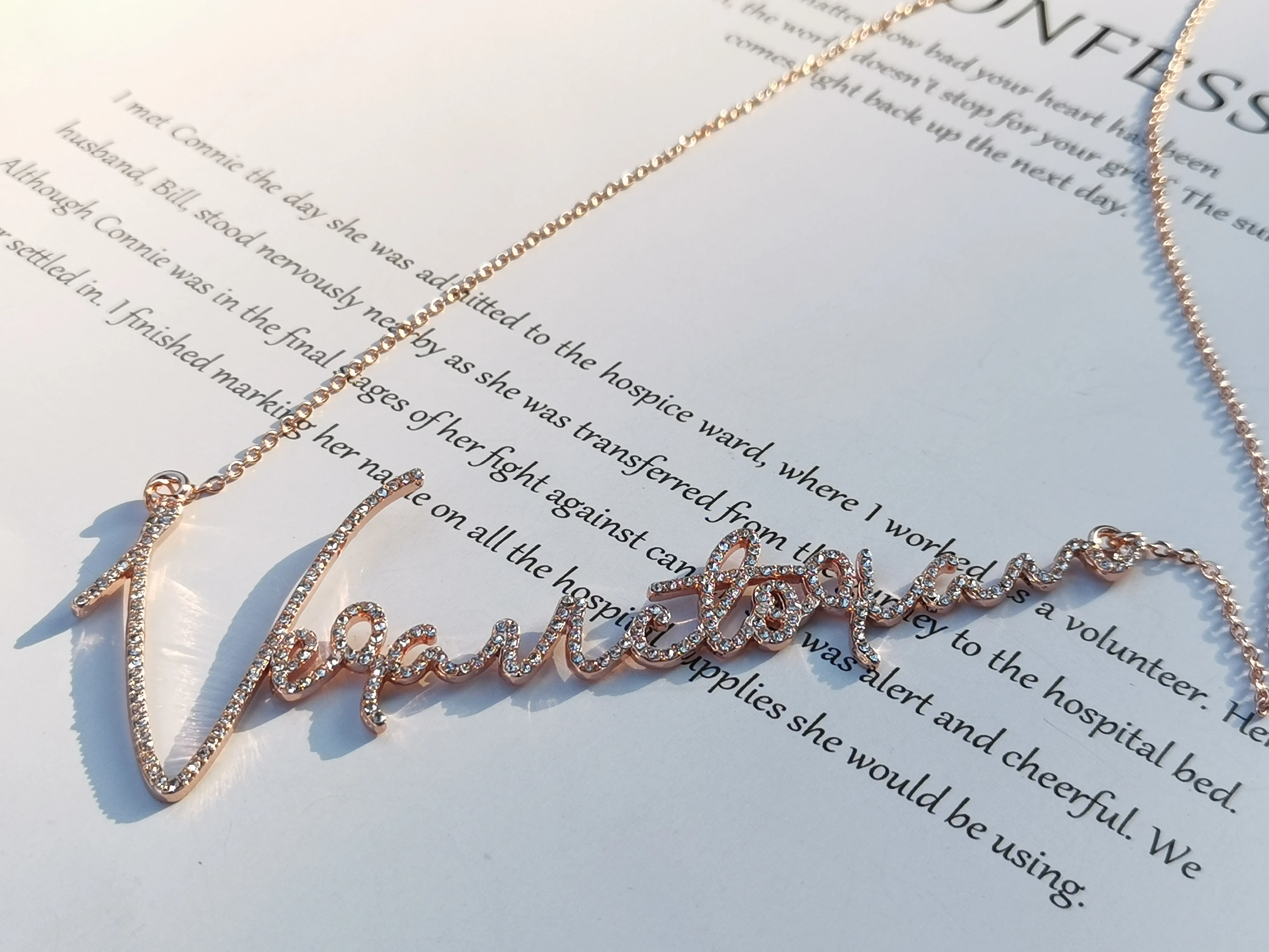2021 New Trendy Custom Name Letters Necklaces for Women Zircon Thin Font Necklaces Personalized Name Pendant Necklaces AsGifts