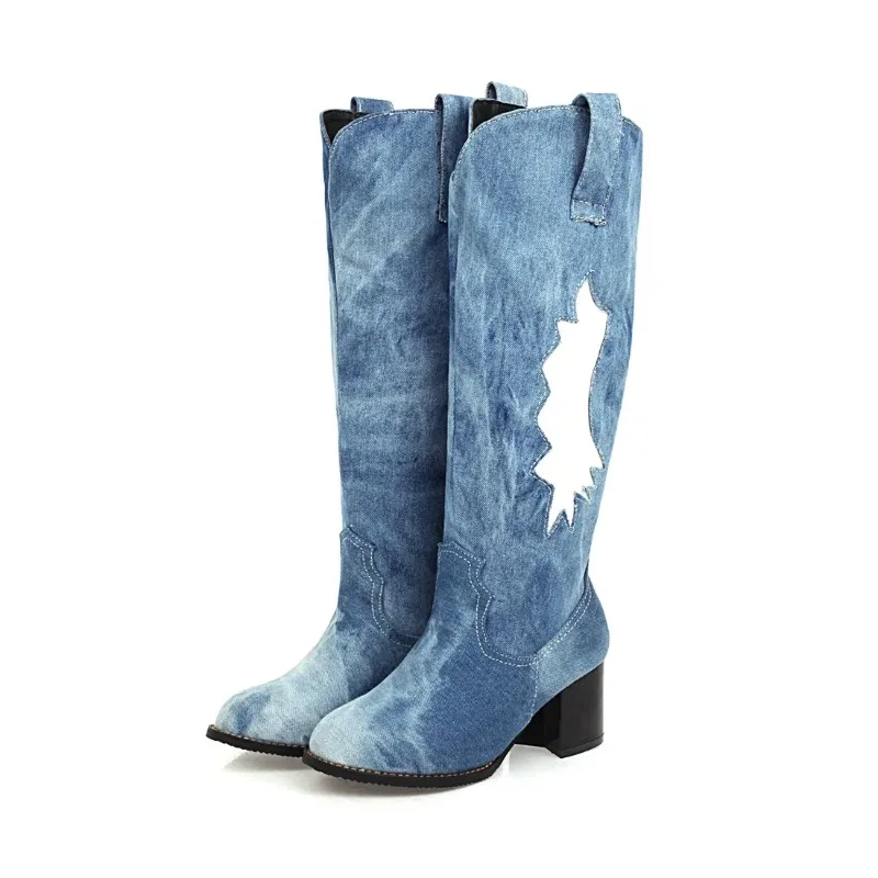

Женские джинсовые джинсовые сапоги до середины икры в стиле вестерн на массивном каблуке с круглым носком, сапоги-ковбойки на каблуке с напуском, большие размеры 34-48