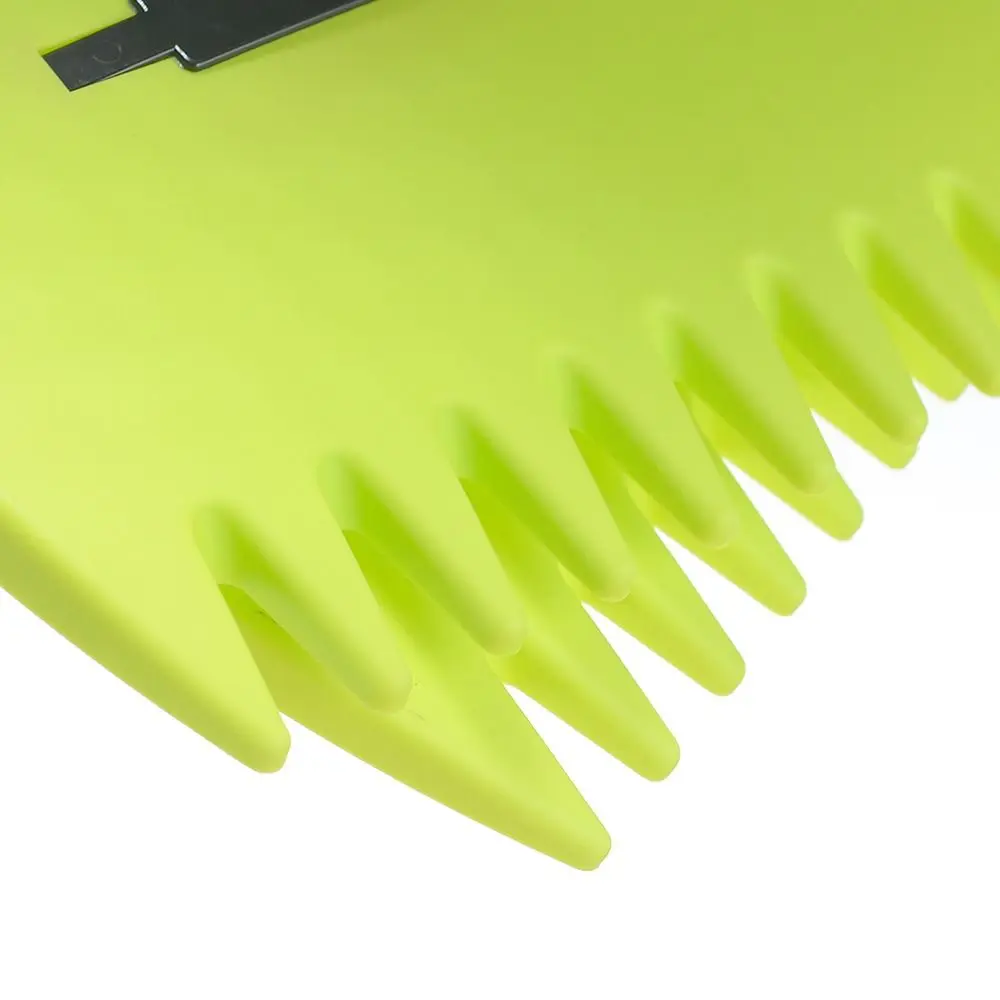 

1 Pair Large Handheld Gardening Rake Plastic Labor-saving Gardening Leaf Rake Wear-resistant Durable Leaf Cleaning Rake Home