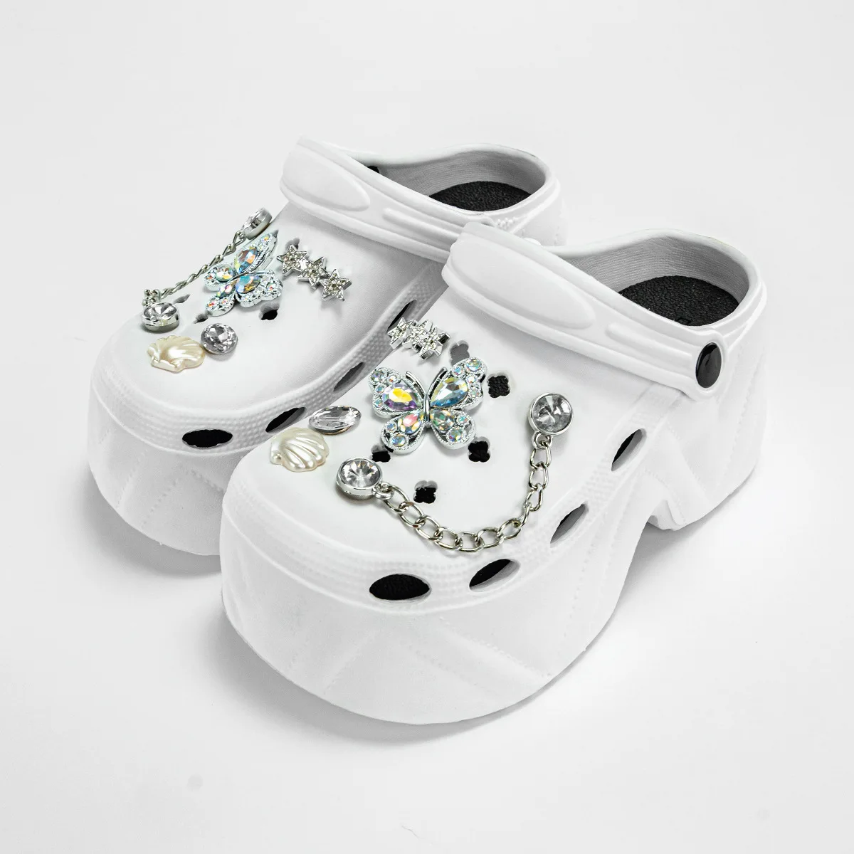 

Women's New Cartoon Crystal Butterfly Sandals, Fashionable, Non-slip, Thick Sole, EVA Sandals, Summer Girls' Sandals