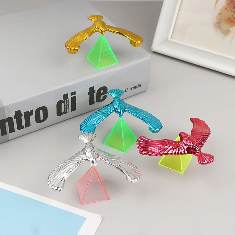 2 pçs novidade incrível equilíbrio águia pássaro brinquedo equilíbrio mordaça brinquedo para presente do miúdo