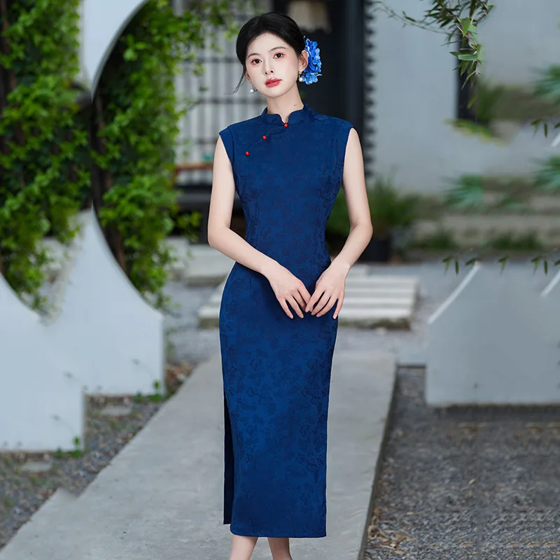 

China Style New Chinese Qipao 2025 New Style Elegant Retro Young Style Temperament Blue Improved Female Dress