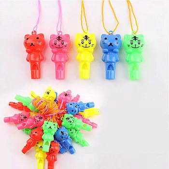 10PCS Willekeurige stijl Leuke Dieren Kat Plastic Fluitje Scheidsrechter Sport Cheerleading Speelgoed En Kids Kinderen Verjaardagsfeestje Gunsten Geschenken