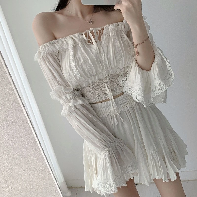 

Flare Sleeve Slack Neck Shirts+Ruffle Skirt Vacation Summer 2 Piece Set Fashion Solid T-shirts And Pleat A-line Short Skirts Set