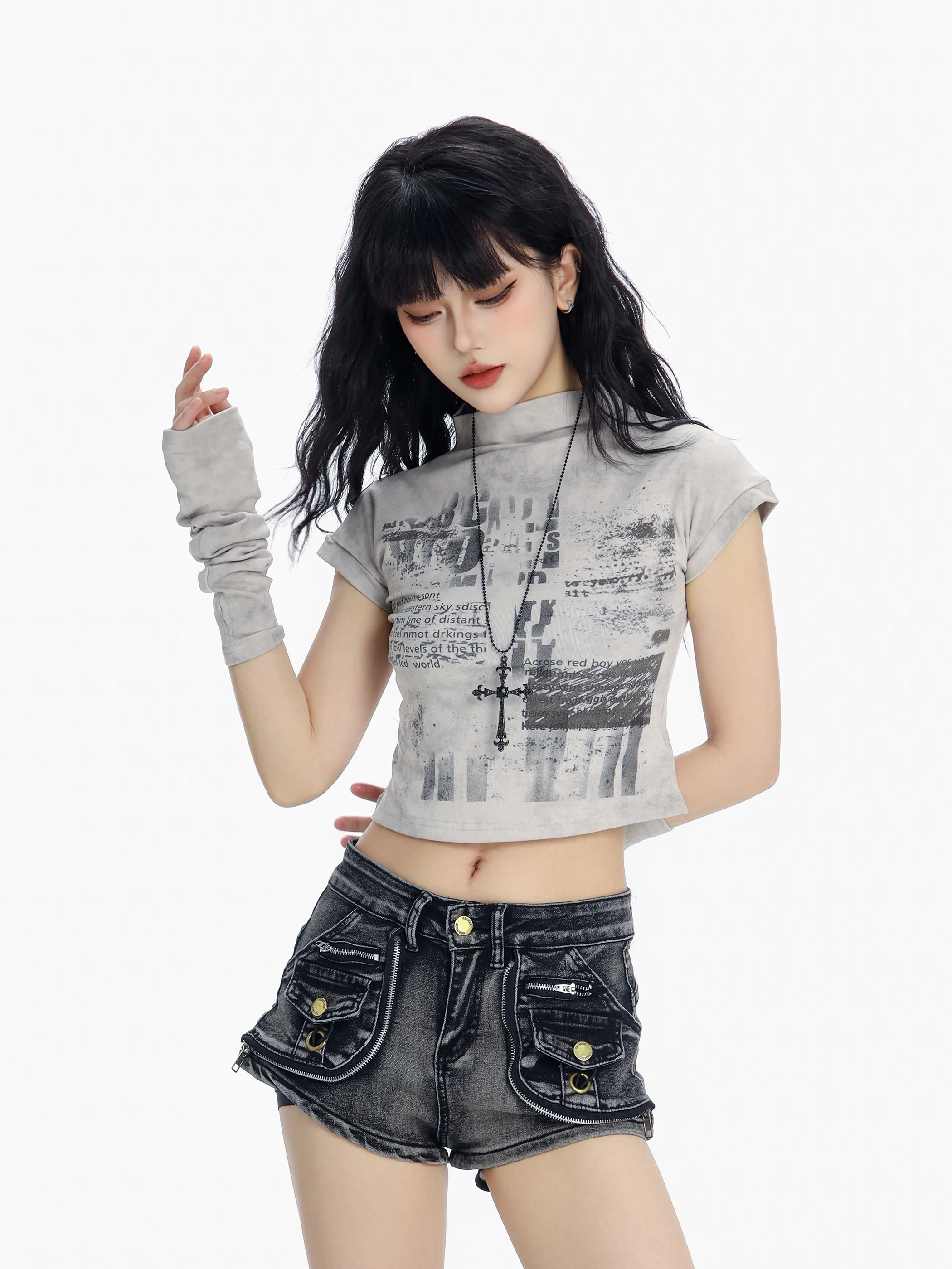 

Slim Fit Short Sleeve T-Shirt Women's High Waist Printed Short Style Beer Captain American Streetwear Casual Top with Gloves
