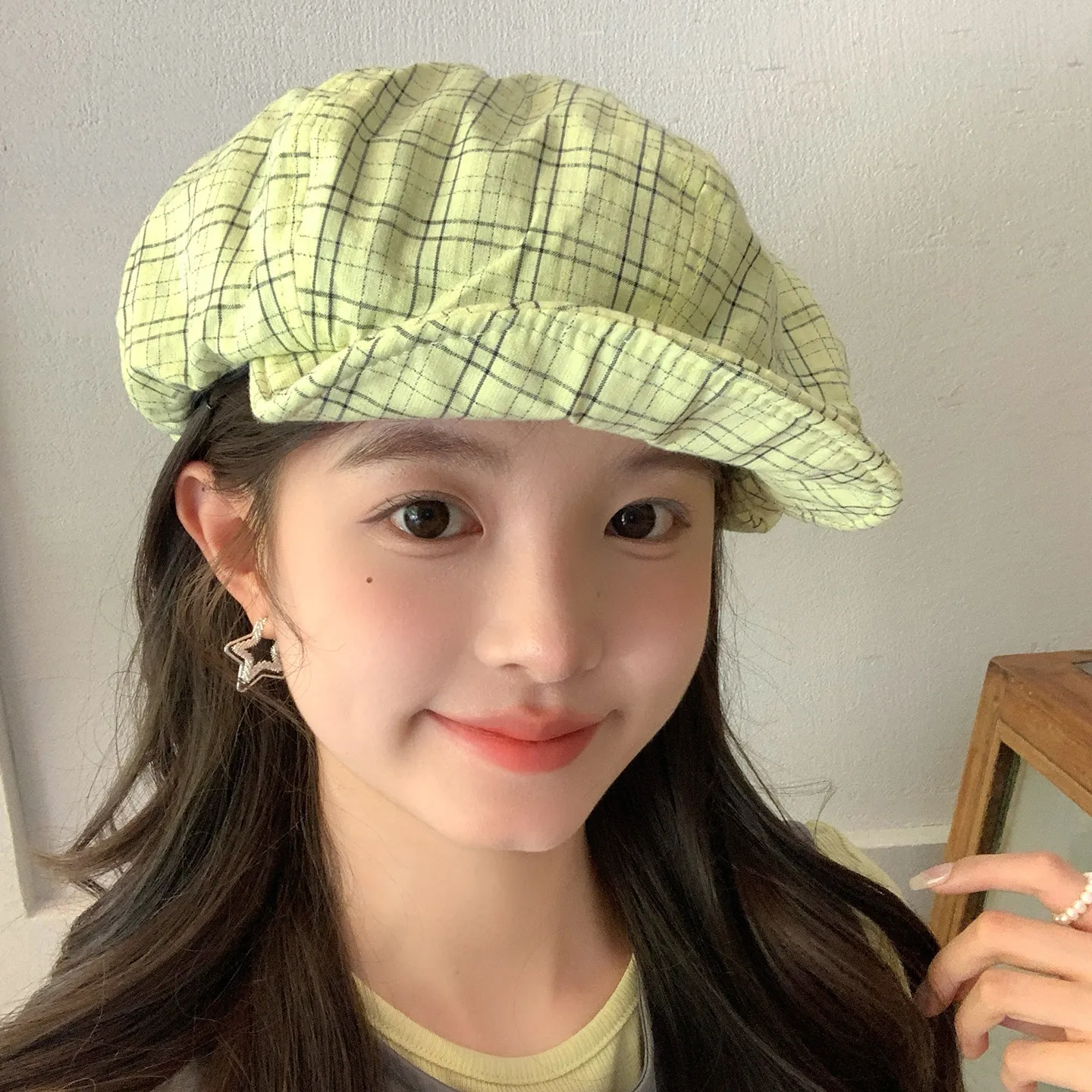 Plaid Newsboy Cap Women Vintage Soft Street Snap Baker Boy Hat Casual Travel Dating Octagonal Beret with Brim Daily Wear Outdoor