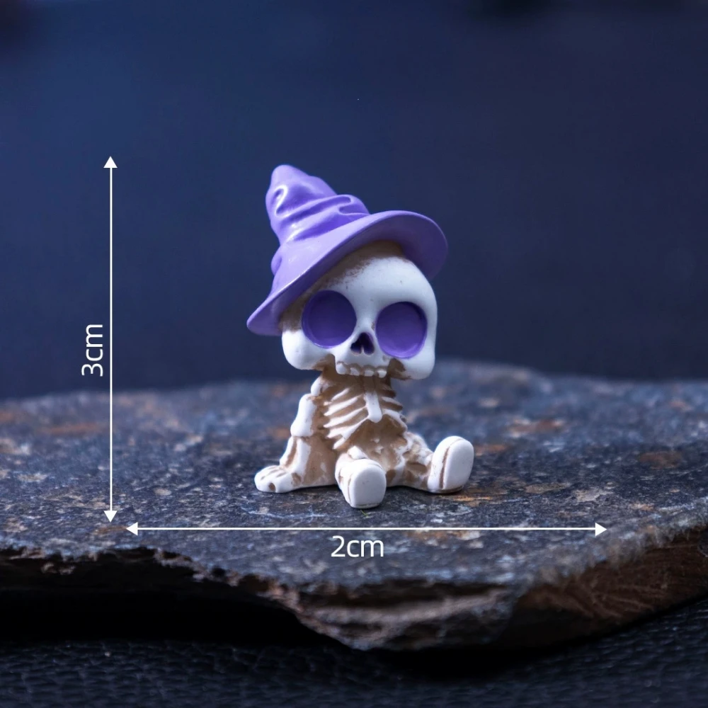 Halloween Resin Micro Figurine Set, 10‑50Pcs Mini Decorations, Holiday Party Favor for Scene Layout & Table Decor