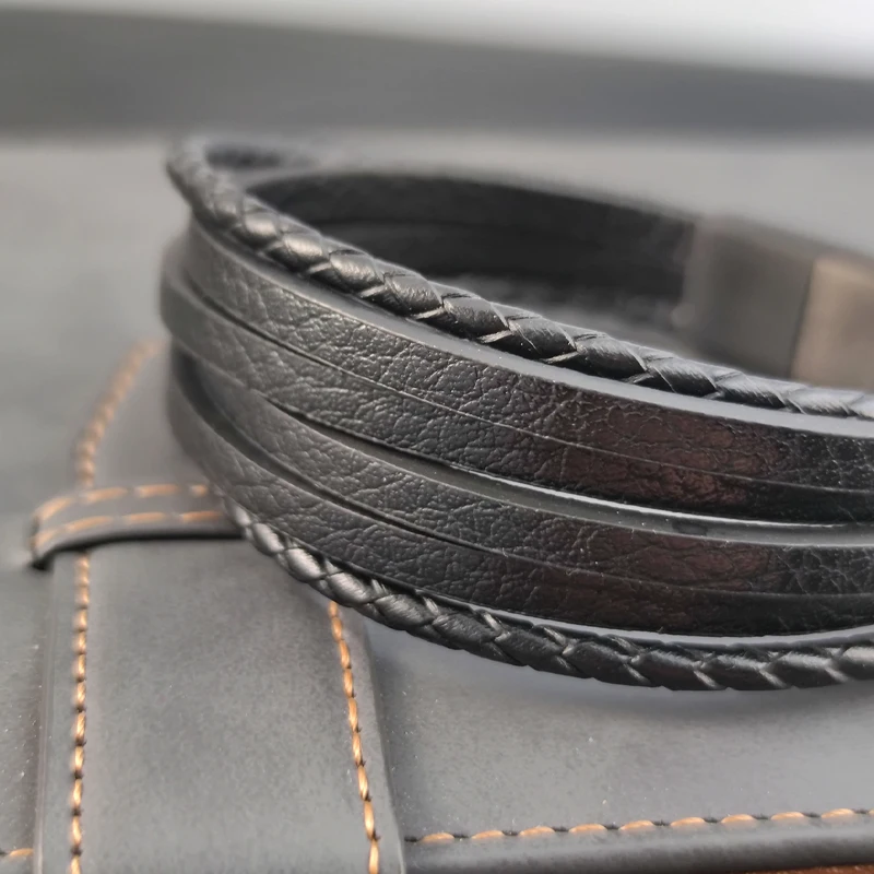 Hot Sale Multi-layer Leather Bracelet Stainless Steel Metal Luxury Bangles For Men Charm Accessories For Friend Husband Gifts