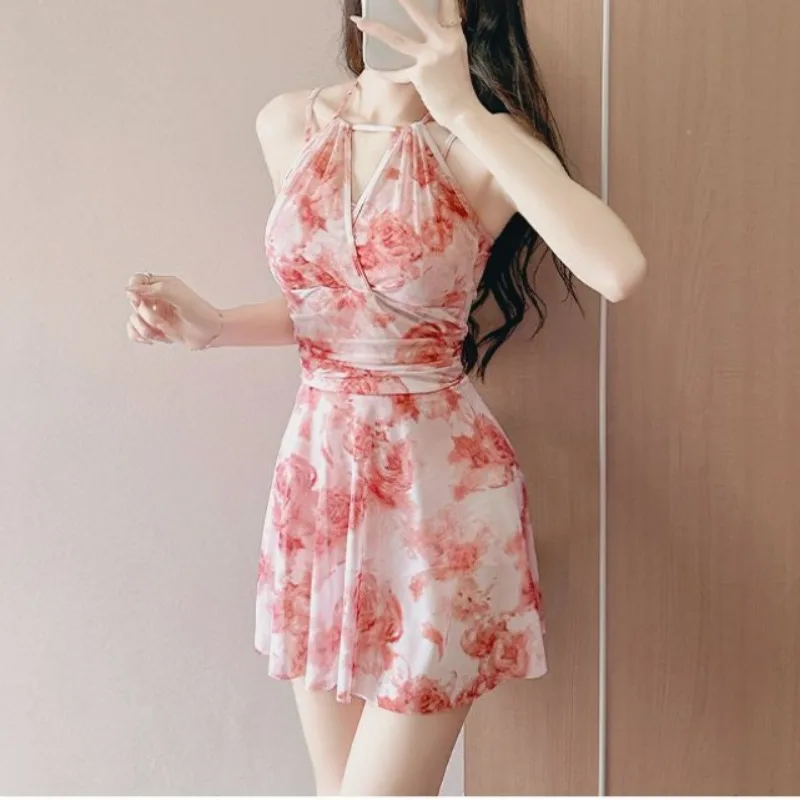 Traje de baño de una pieza con estampado Floral para mujer, traje de baño Sexy con cuello Halter y espalda descubierta, minivestido ajustado sin mangas para playa, traje de baño de hadas Vintage