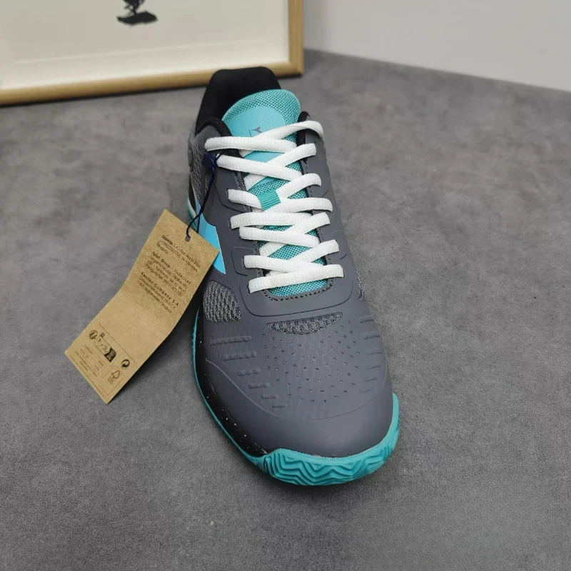 

2025 New Unisex Tennis Shoes Luxury Brand Badminton Shoes Mens Womens Sport Sneakers Hard-Wearing Table Tennis Shoe