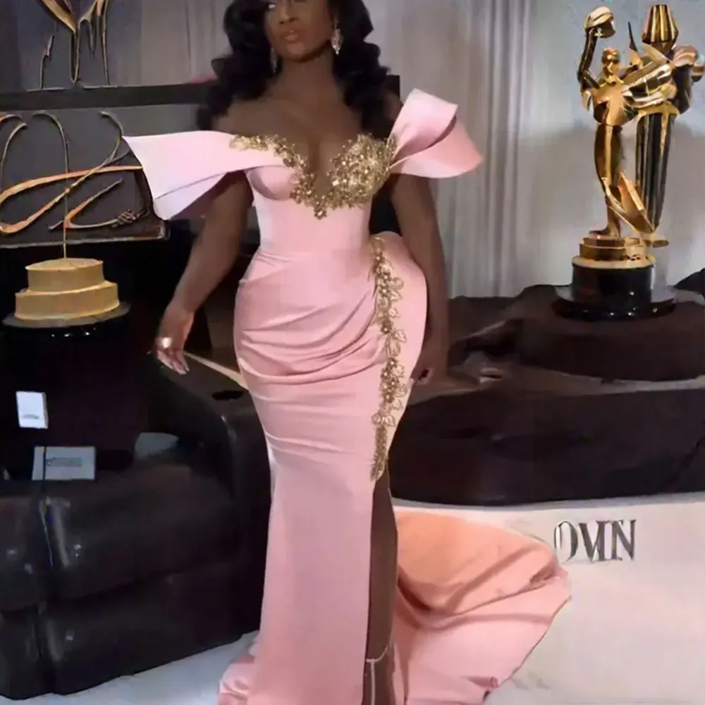 Vestido de noche rosa con apliques dorados para mujer negra, vestido Formal con abertura hasta el muslo, vestido de graduación de princesa de sirena de satén, 2024