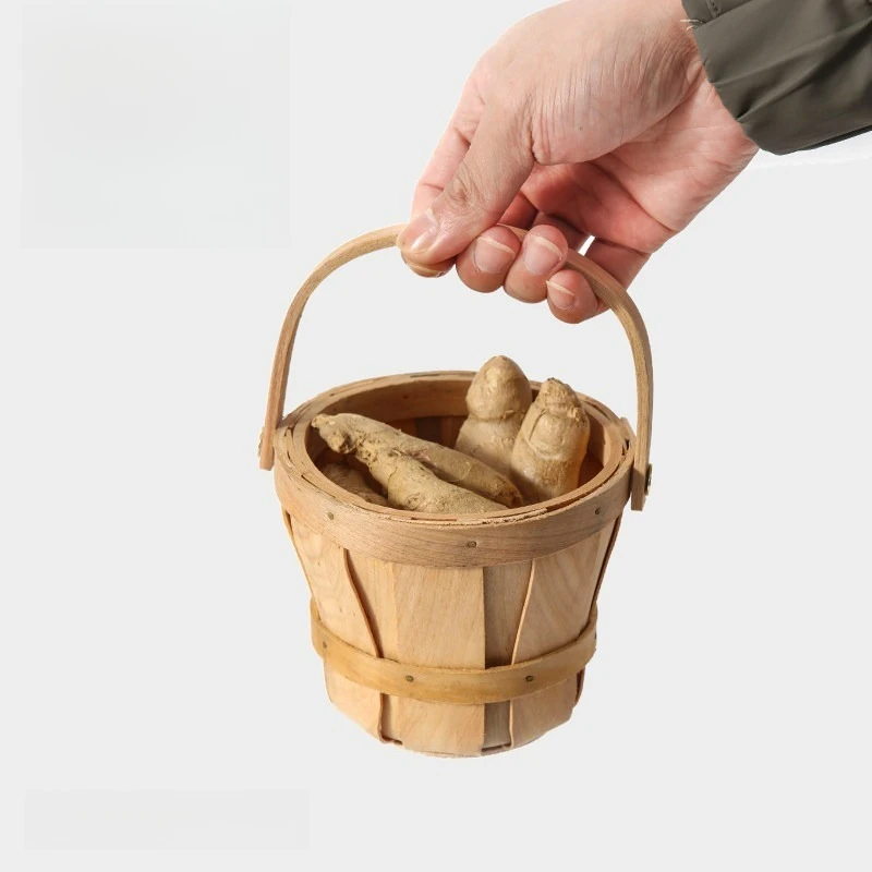 The kitchen puts onion, ginger and garlic storage baskets, household hand-woven storage baskets are pastoral style storage