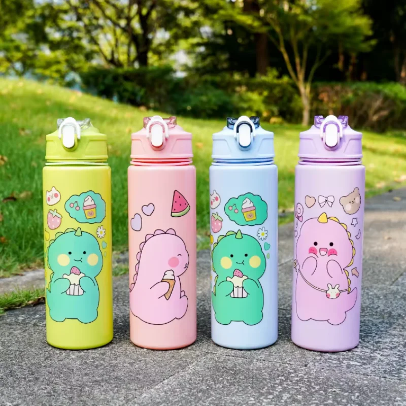

750 мл бутылка для воды с принтом динозавра и соломинкой, пластиковая спортивная бутылка, портативная для детей, походов, кемпинга, посуда для напитков