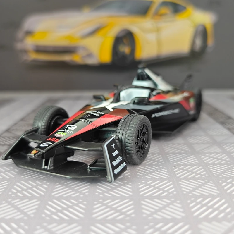 

1:32 Simulated Porsche FE Formula Racing # 13 Alloy Car Model Static Desktop Decoration Collection Gift