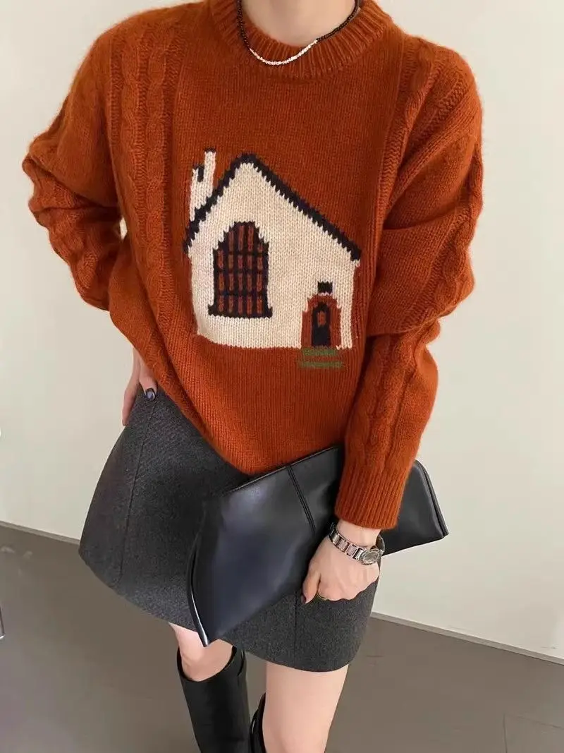 2024 autumn and winter new European style small house pattern twist loose flesh-covering knitted sweater for women Maillard