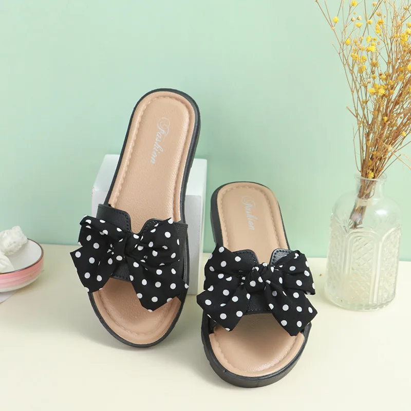 2022 Women Slippers Female Summer New Wave Dot Bow Knot Flip Flops Ladies Indoor and Outdoor Wear Beach Fashionable Sandals