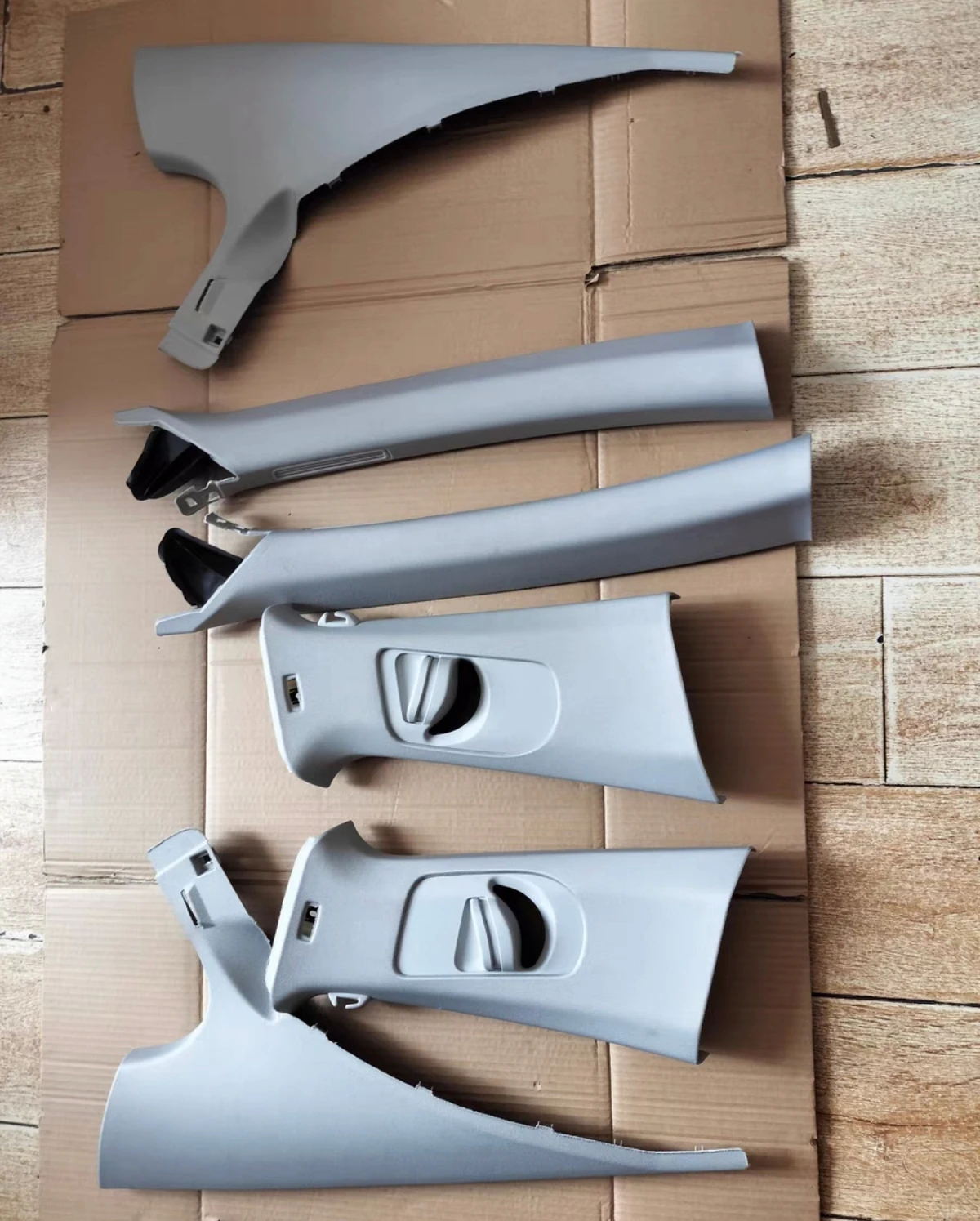 Garniture de panneau intérieur automatique gris authentique, pilier A B C pour VW Passat B8 2017 2018 2019 2020 2021 2022 2023 2024