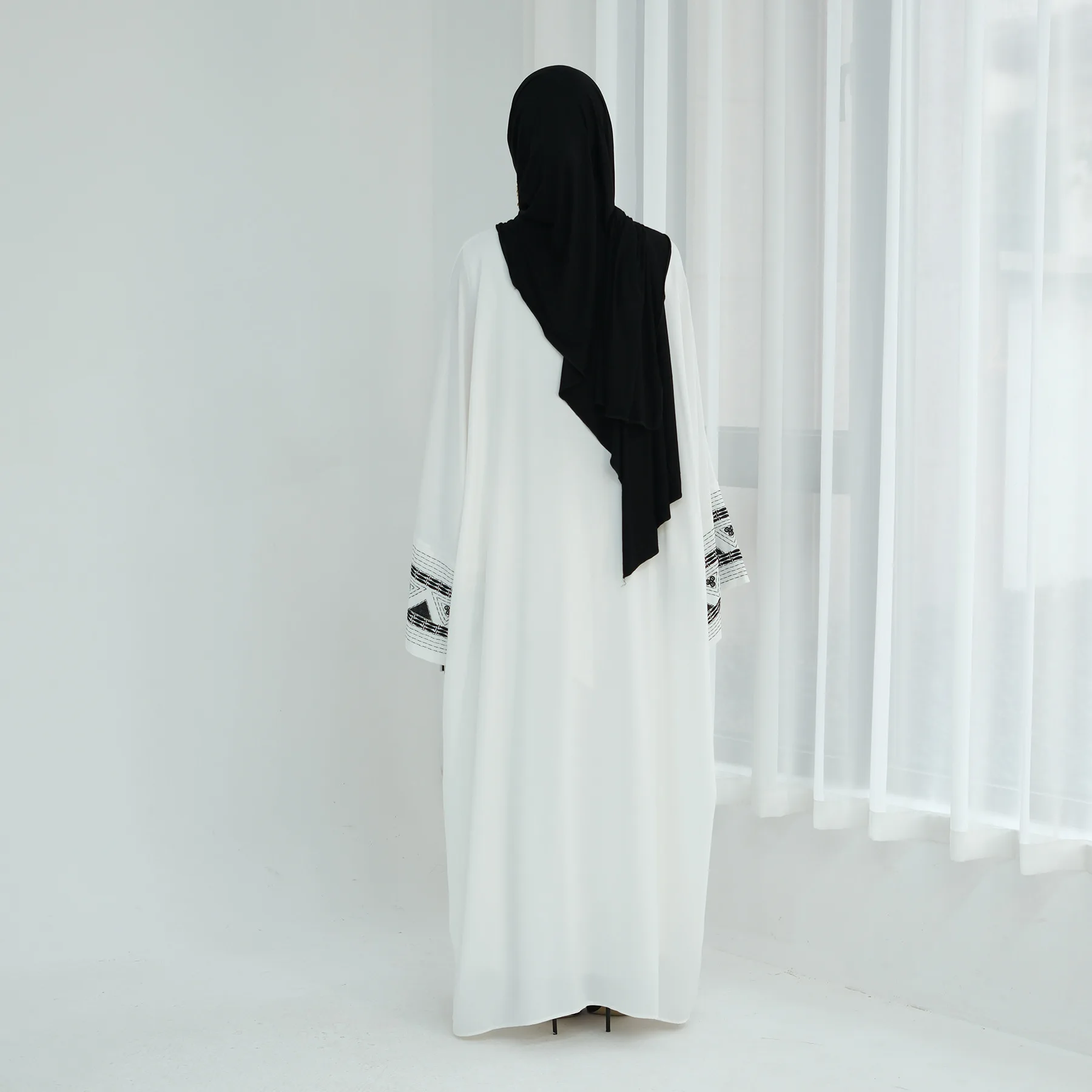 UNI Modesto Kimono bordado Dubai Abaya Medio Oriente Türkiye vestido elegante Eid Ramadán Kebaya Abayas mujeres caftán Marocain Femm