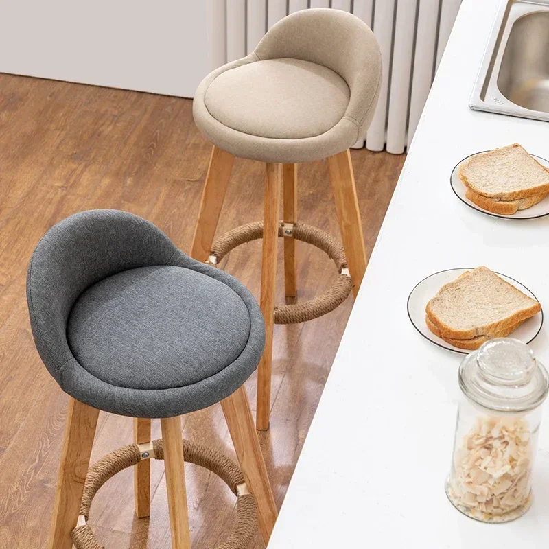 Bancos de bar de madeira maciça de 73cm, cadeira de bar giratória moderna, banco alto criativo para loja de chá de leite, móveis modernos versáteis e elegantes