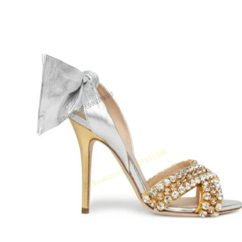 صنادل كريستالية بعقدة على شكل فيونكة خلفية سهلة الارتداء أحذية زفاف للنساء أحذية بكعب عالي مختلط الألوان 2023 Zapatillas Mujer