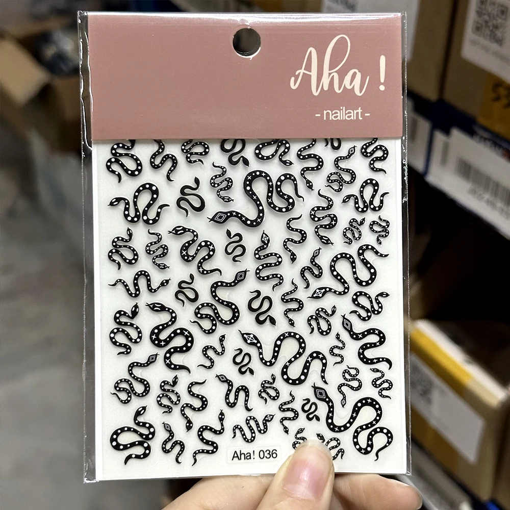 1 pçs 3d preto branco cobra arte do prego adesivos auto-adesivo dos desenhos animados luz das estrelas cobra y2k slider do prego diy decoração do prego manicure decalque