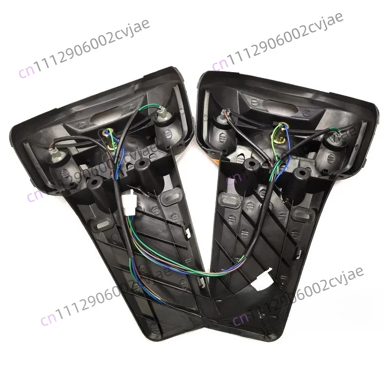 Suitable for Yamaha JOG50 3KJ 2 generation printing sand rear tail light assembly rear fender assembly rear brake light case
