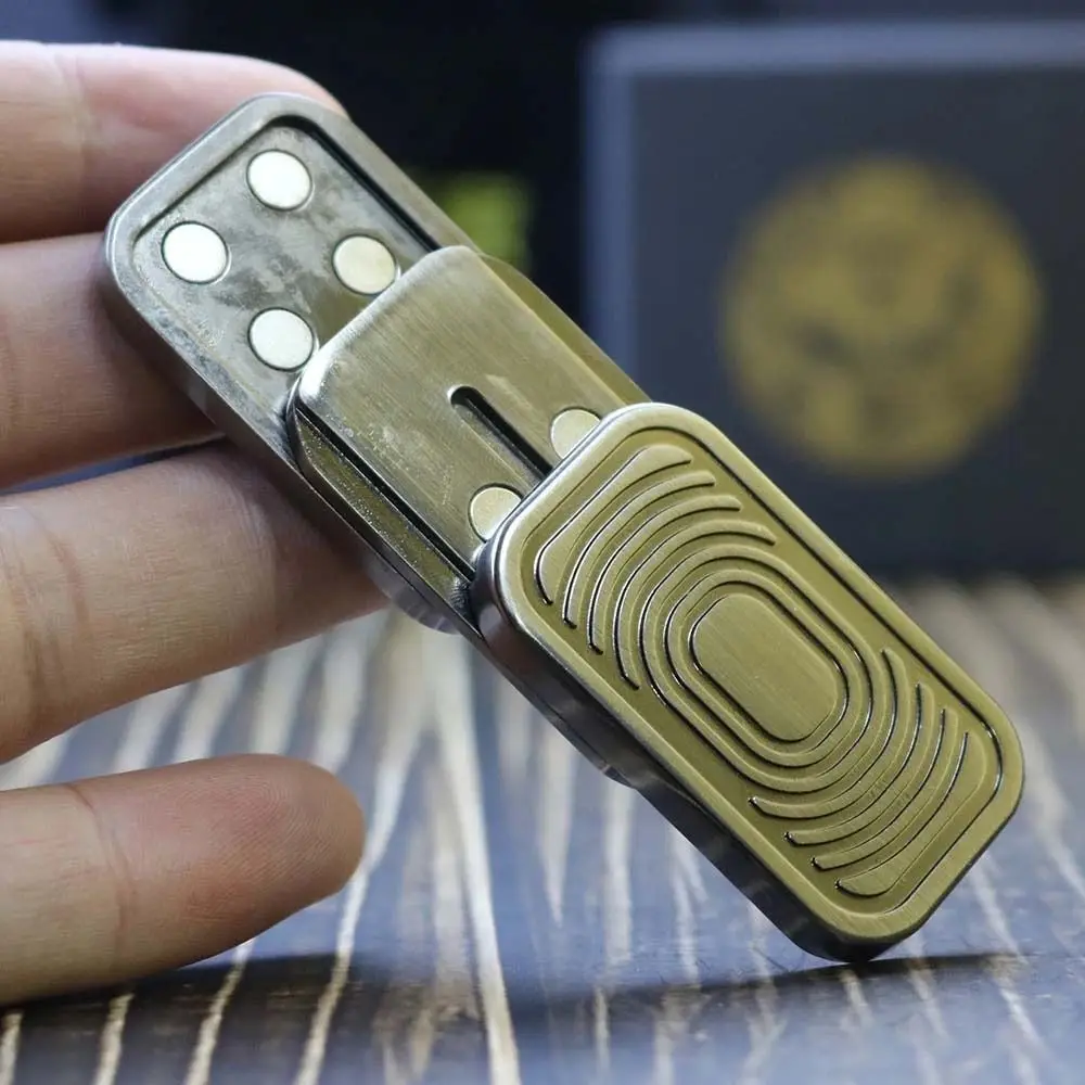 Cadeau adulte Triple poussée Fidget curseur main Spinner carte de poussée sensorielle magnétique Haptic caméra en forme de métal Fidget jouet tdah autisme