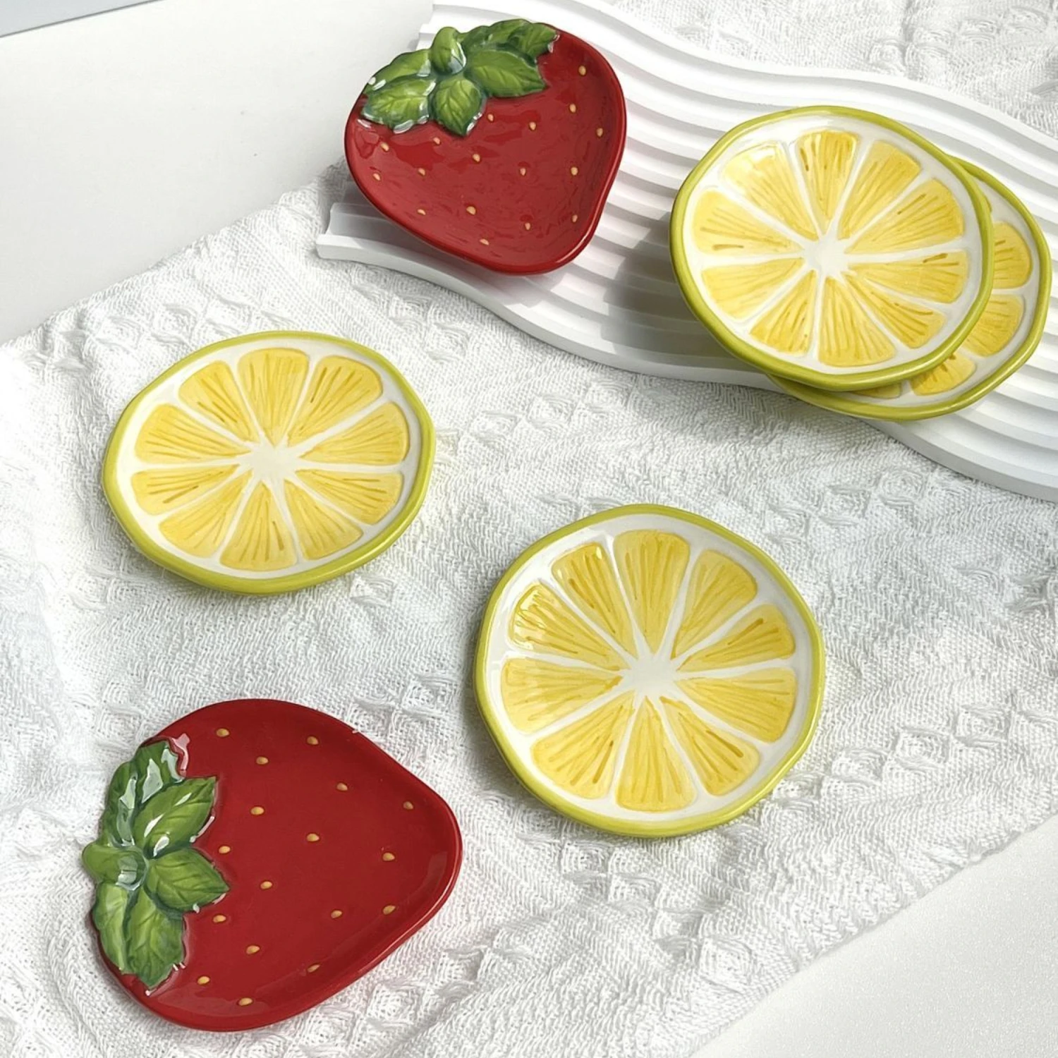 Cute Strawberry Lemon Small Plate, High Beauty Restaurant Shallow Plates Dip Dim Sum Plate, Ceramic Tea Cup Tray Bottom Support