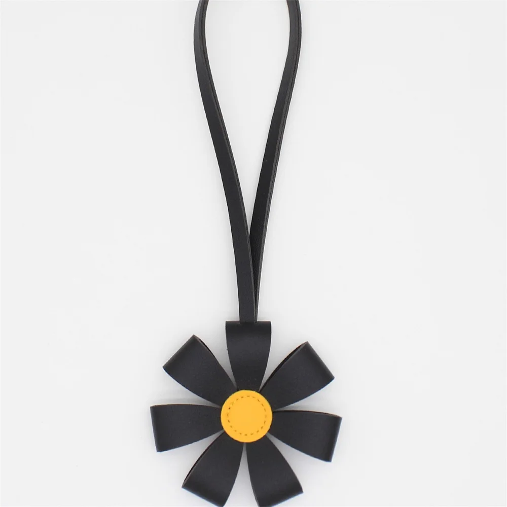 ثلاثي الأبعاد حقيبة سحر أنيق زهرة المفاتيح متعددة البتلة حلقة رئيسية تنوعا حقيبة جلدية ملحق لحقيبة اليد سيارة #5