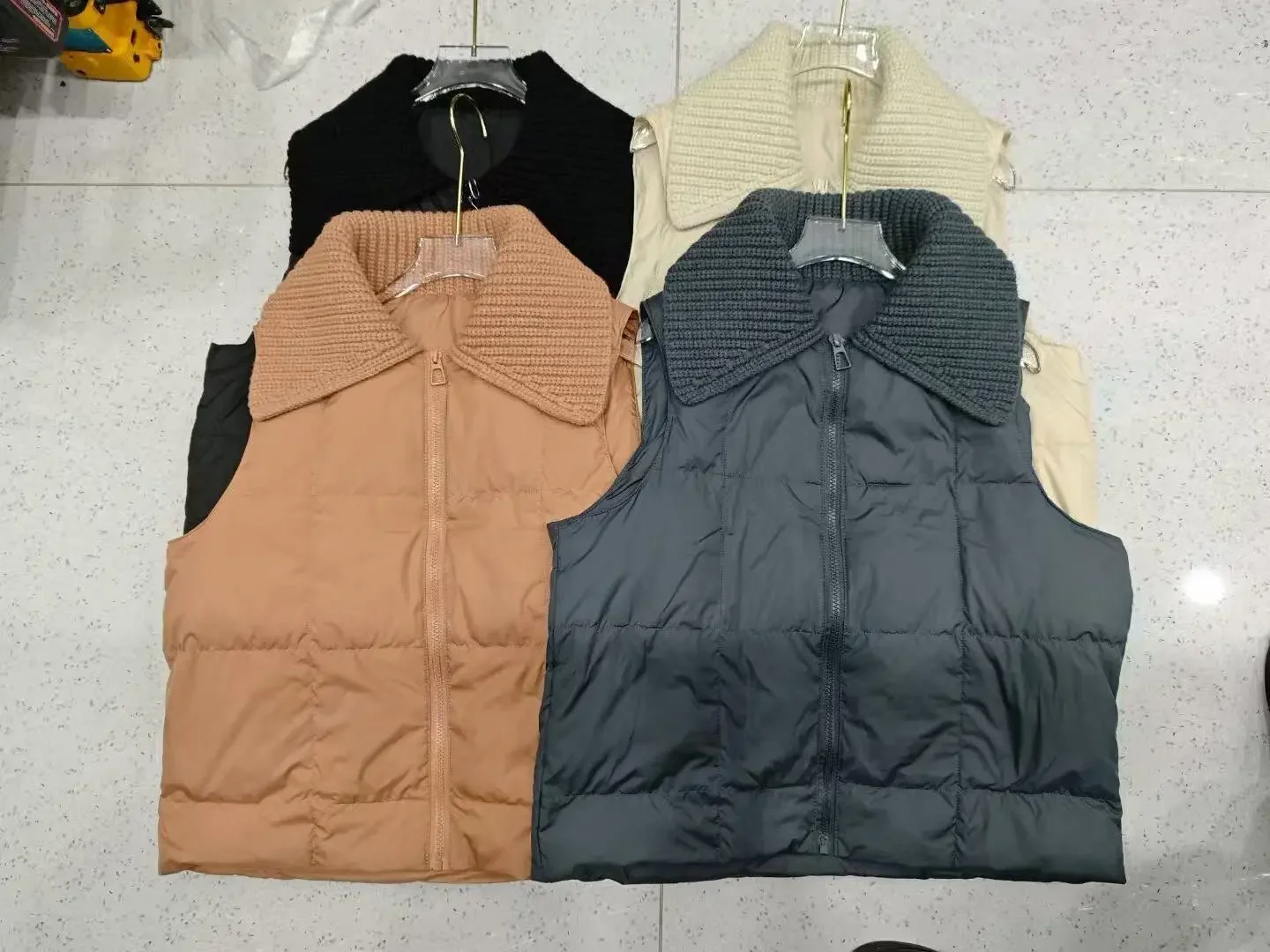 

Осенне-зимняя новая женская майка с воротником-стойкой, пуховый жилет