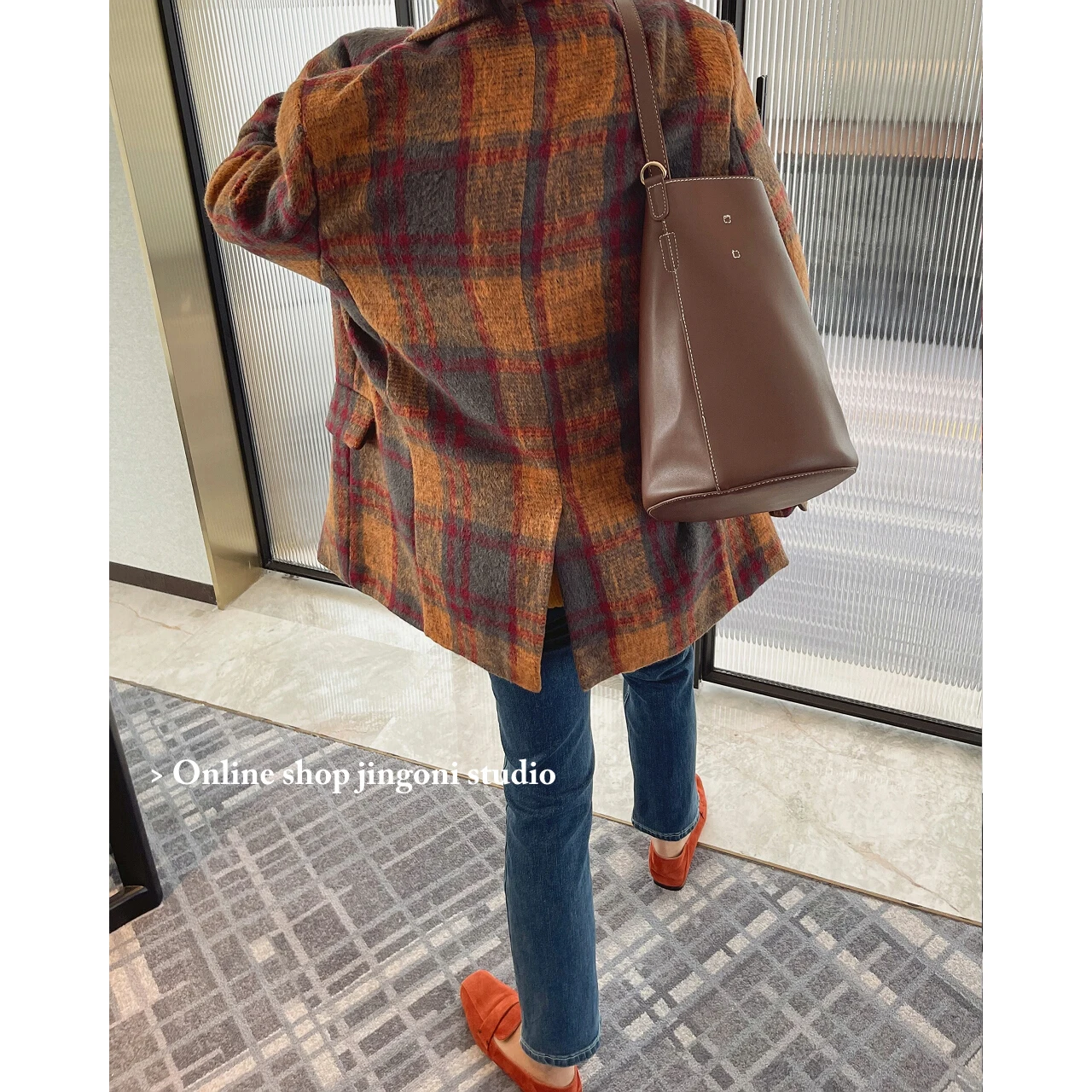 2023 Women Plaid Woolen Blazers Tweed Winter Jacket Trench Coat Elegant Chic Overcoat Korean Fashion clothing Suits Autumn Plush