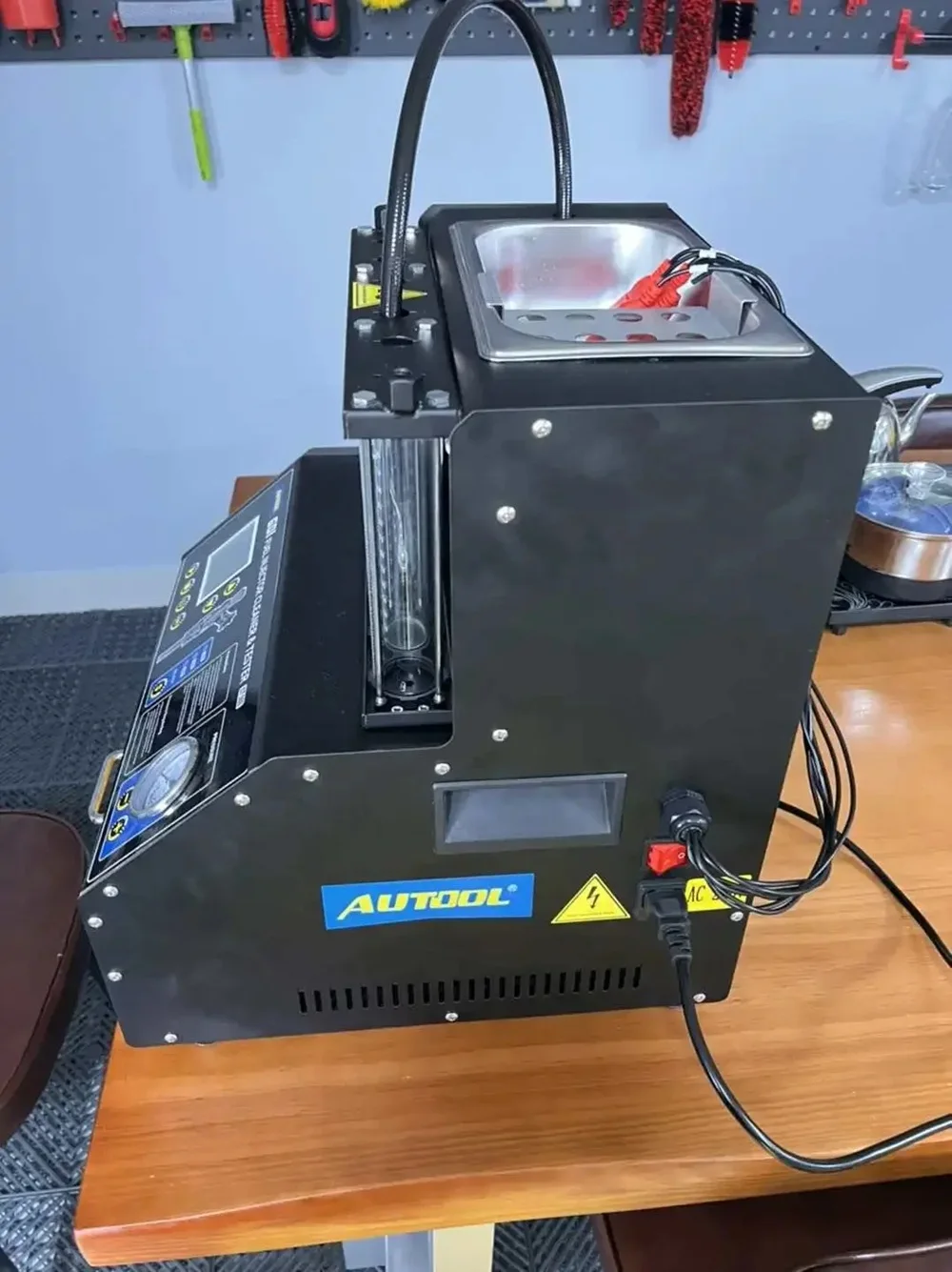GDI EFI FEI 6-Cylinder 110V-230V Piezoelectric Fuel Injector Cleaner Test AUTOOL CT500 Fuel Injectors Cleaner And Tester Machine