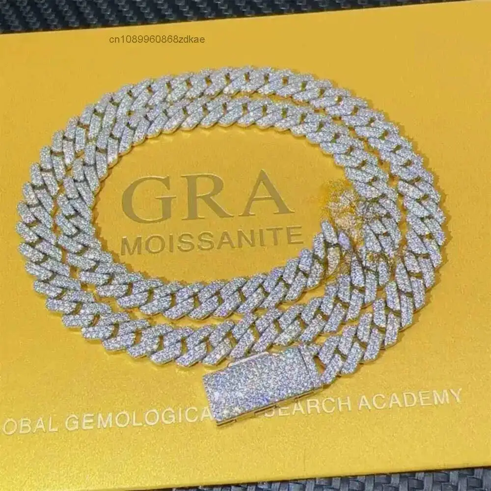 Luxury 8mm Vvs Moissanite Necklace with 925silver Necklace Custom Sized Cuban Chain Hip Hop Style Chain.