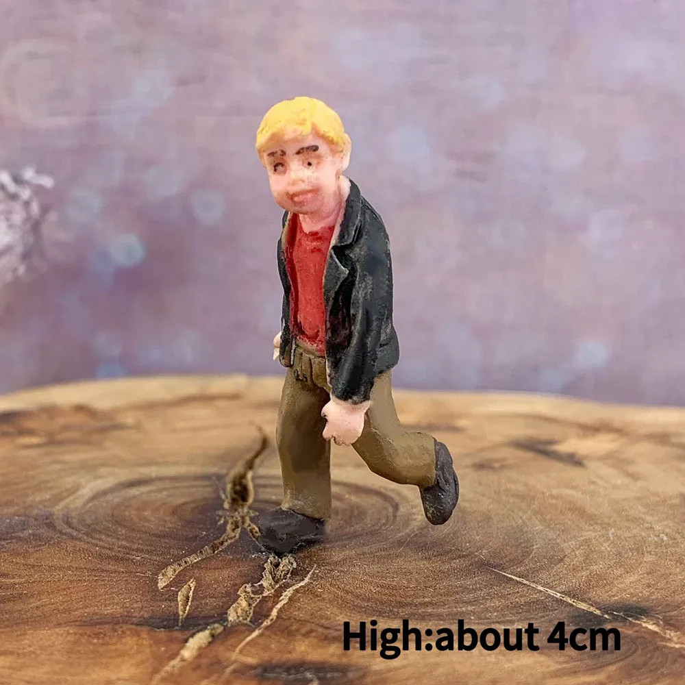 HO 1:87 Winter Resin Mini Figures, Hand Painted Christmas Snow Scene Model People, Train Diorama Decor Collectible Gift