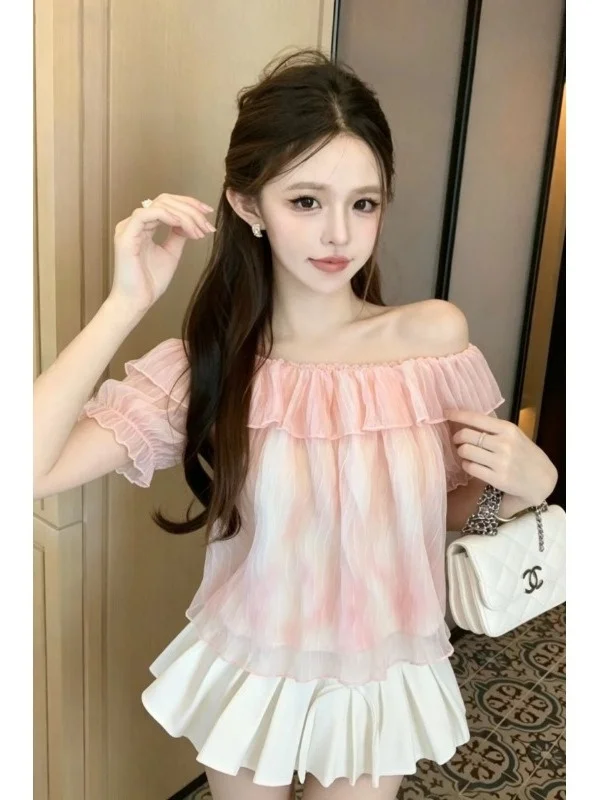 

Pure Desire One Shoulder Chiffon Top Sweet Sister Lace Trim Hanging Neck Shoulder Bared Pleated Short Sleeve Loose Fit Summer...