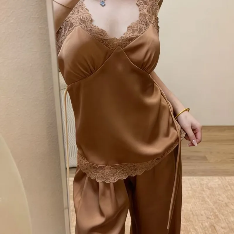 light luxury lace-trimmed ice silk pajamas for women in autumn with high-end elegant style can be worn outside as home wear set.