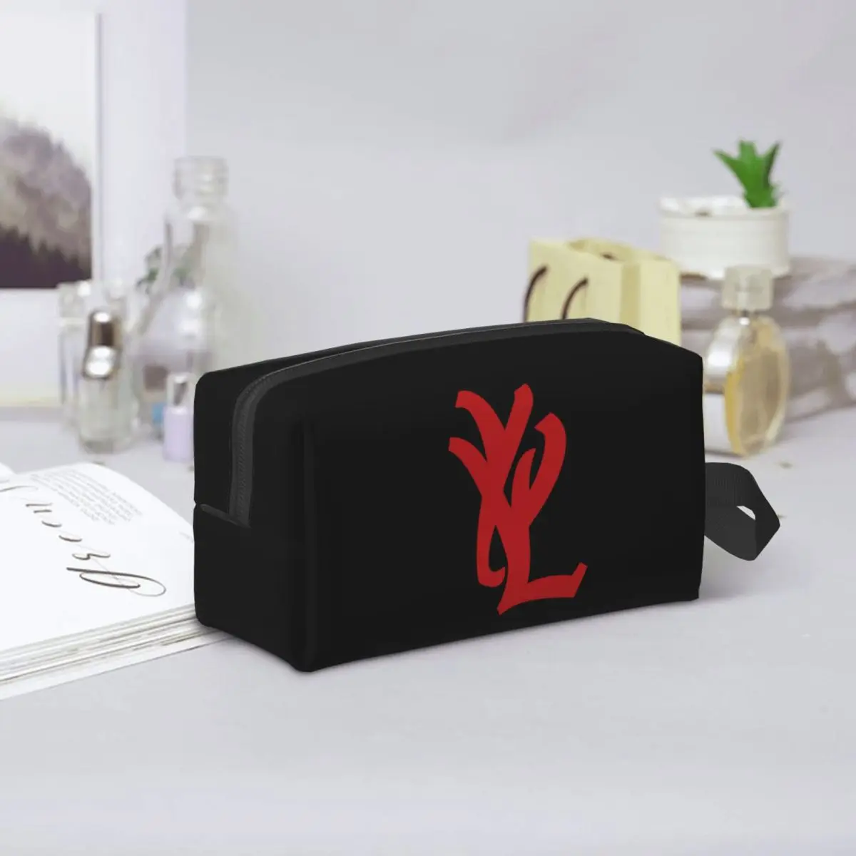 Rapper Playboi Carti YVL Red Logo Makeup Bag Cosmetic Organizer Storage Dopp Kit Toiletry Cosmetic Bag for Women Beauty Travel