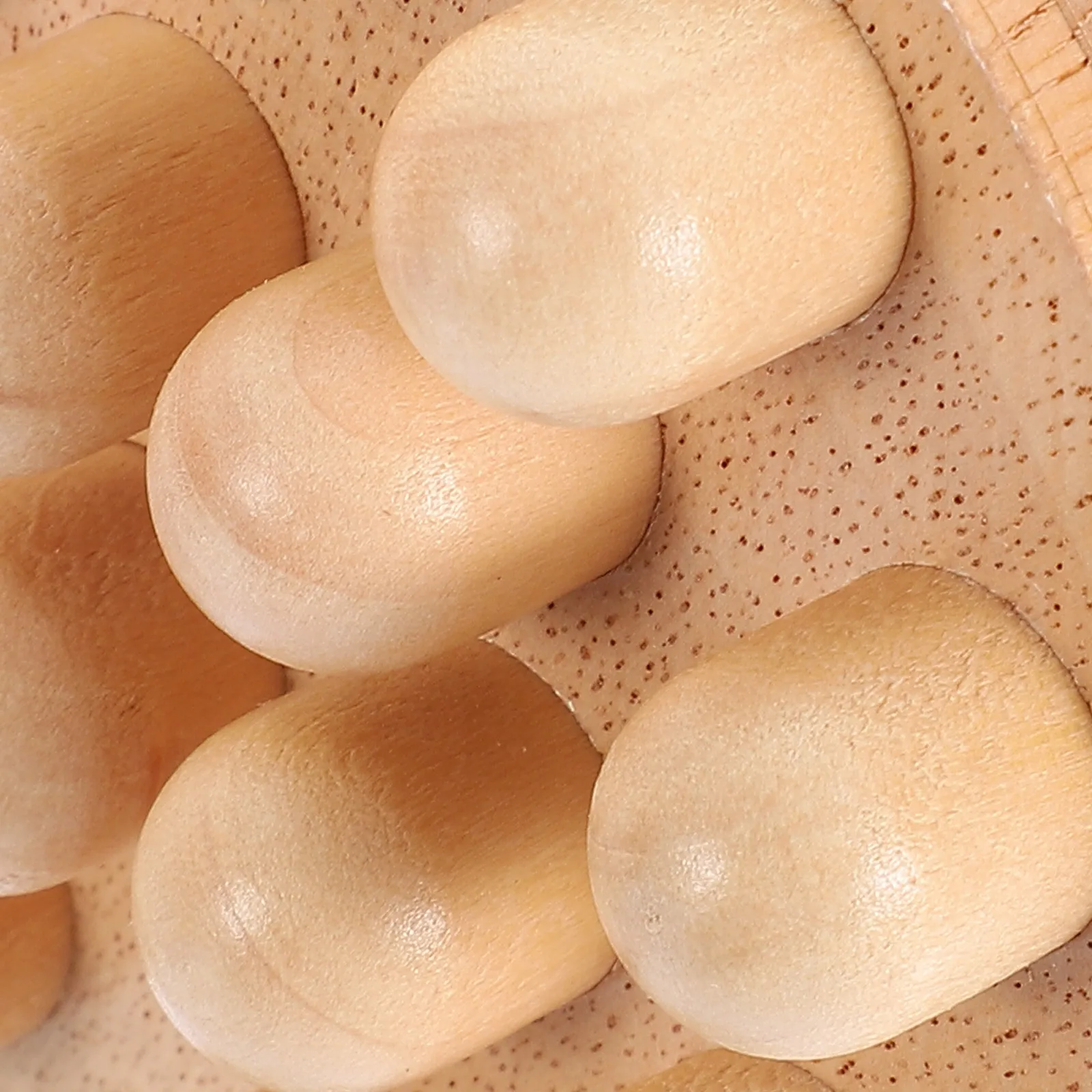 

1pcs Massage Comb Scalp Gua Sha Comb For Head Neck Shoulder Acupoint Relief Portable Hair Massager Tool Lightweight Rubber Wood