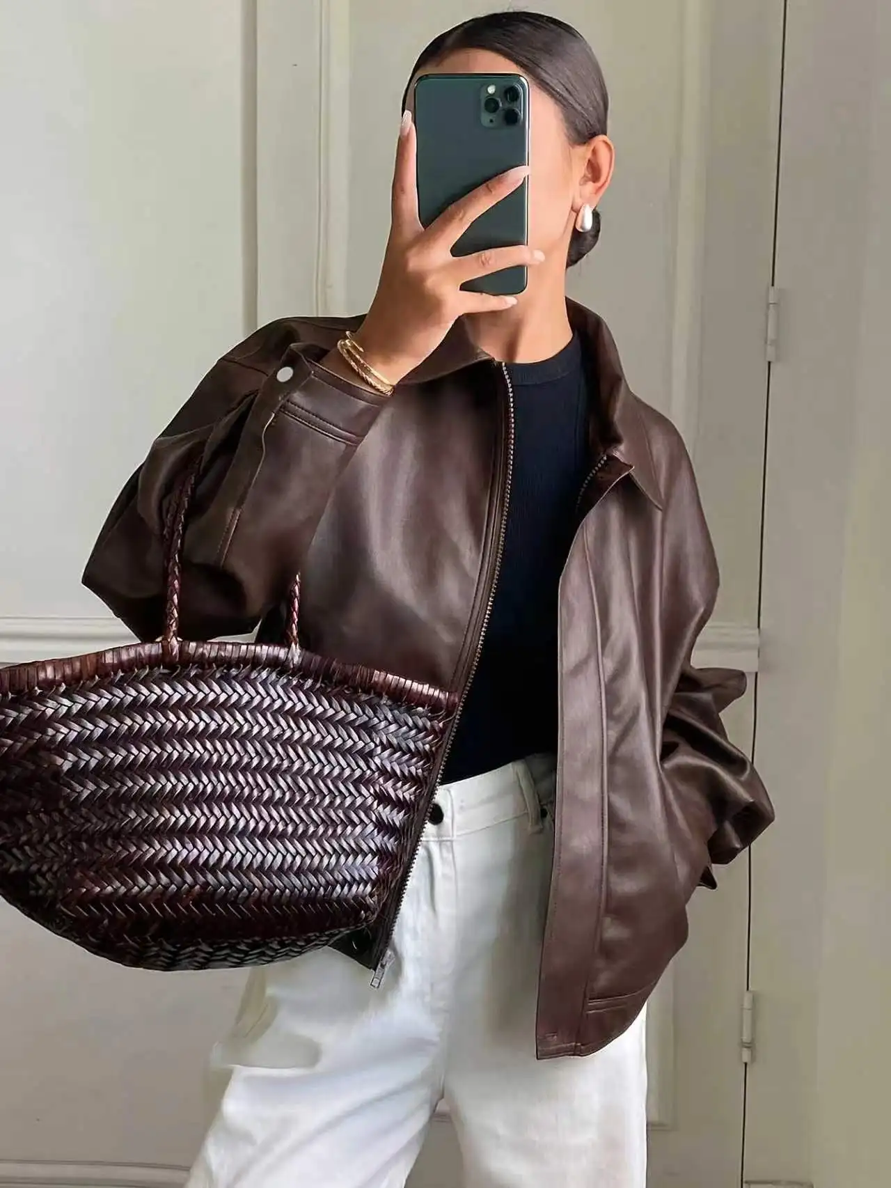 Lässige PU-Lederjacke für Damen, Vintage Braun, Revers, Reißverschlusstasche, Baseball-Kurzmantel, Streetwear, lockerer Damen-Übermantel – Detail 6