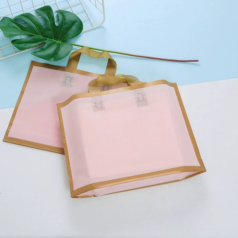 50 matte plastic boodschappentassen, cadeauzakjes met gouden randen, mode-industrie, kleding opbergen en dragen, bijeenkomsten, aanpasbaar