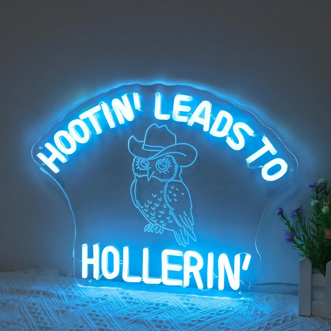 

Hootin' Leads to Hollerin' Neon Sign, Cowboy Country Saying Neon Light Room Decor, Vintage Western Owl Wall Decor, Gift for Him
