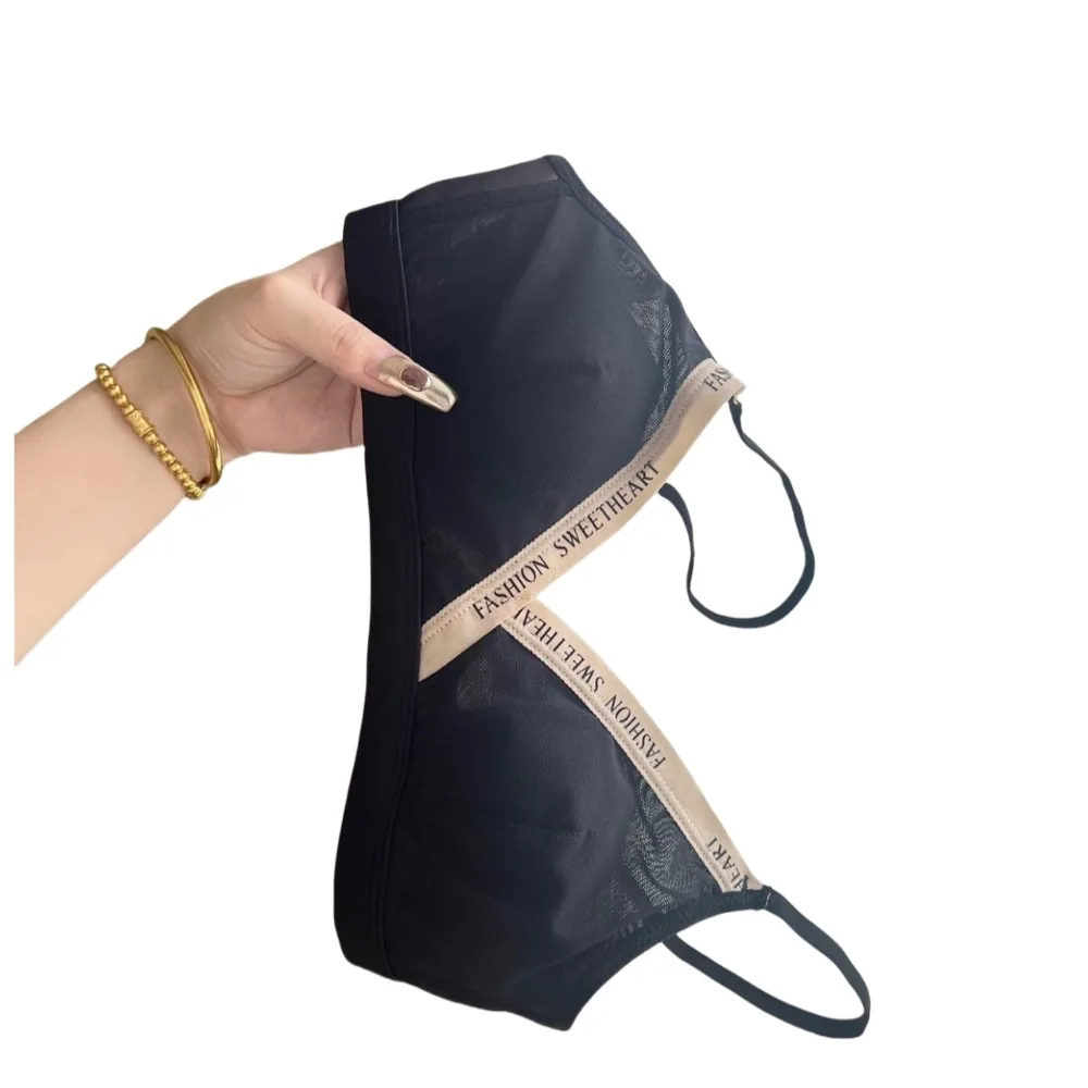 Mesh Dünne Drahtlose Tiefe V Bh Eng Anliegende Stoßfest Büstenhalter für Frauen Dessous Geraffte Brüste Nahtlose Bhs Mädchen Frauen