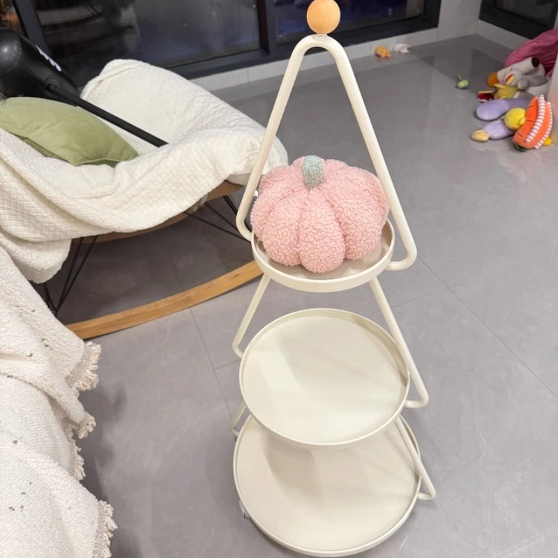 

Металлический приставной столик во французском стиле, большой журнальный столик с 3-уровневым хранилищем, мобильный акцентный элемент для гостиной, компактная вставная мебель для небольших помещений.